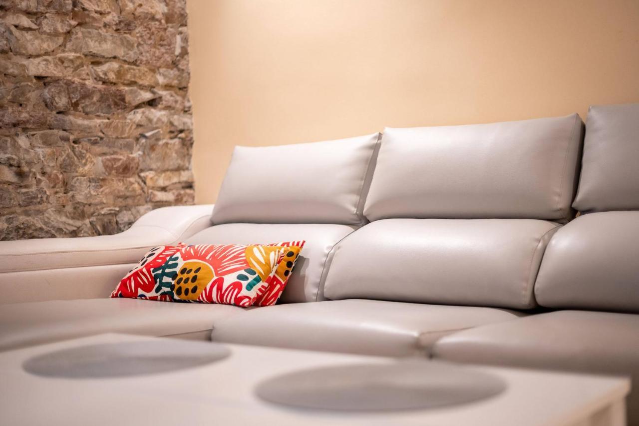Apartment Smart Urban By People